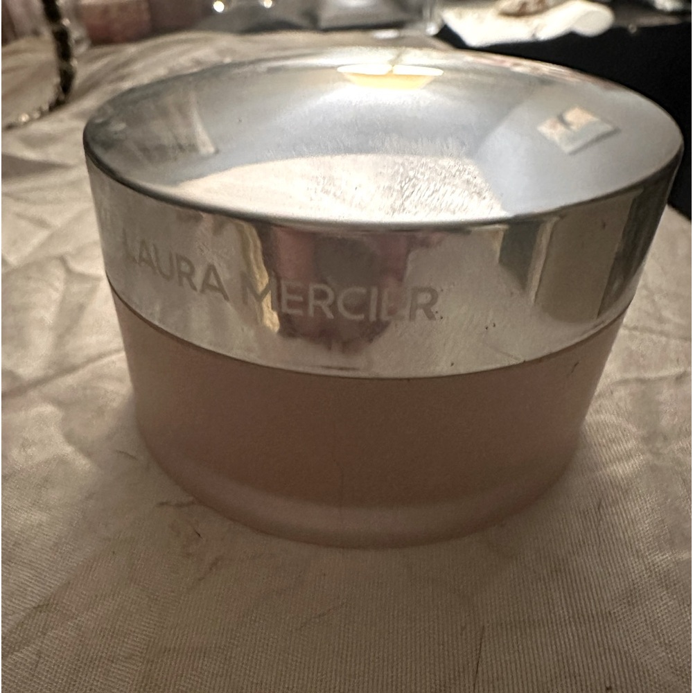 Laura Mercier Celestial Light Translucent loose setting powder
